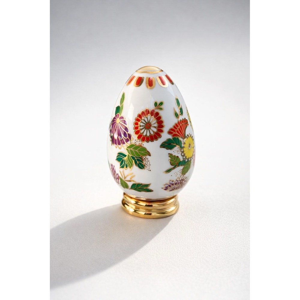 Satsuma  The Franklin Mint's "Treasury of Eggs" 80's Vintage Art Decor